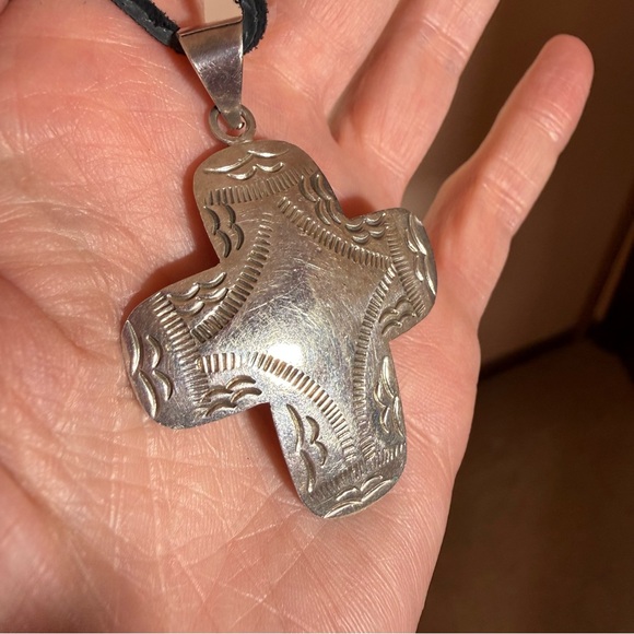 Taxco Jewelry - Taxco Vintage 80’ Southwestern Sterling silver oversized cross pendent necklace
